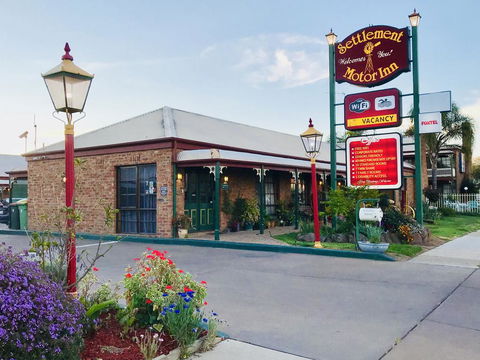 The Settlement Historic Hotel - Kingaroy Accommodation 0
