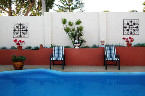 The Spanish Retreat And BnB - 24 Hrs - Kingaroy Accommodation 3