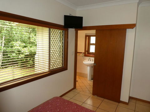 The Summit Rainforest Retreat - Kingaroy Accommodation 3