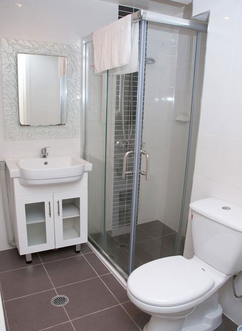 The Swiss Motel - Kingaroy Accommodation 3