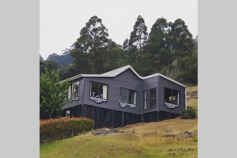 The Tin Dragon - Kingaroy Accommodation 0