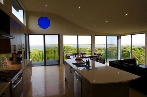 The Wave Oasis SC B&B - Kingaroy Accommodation 2