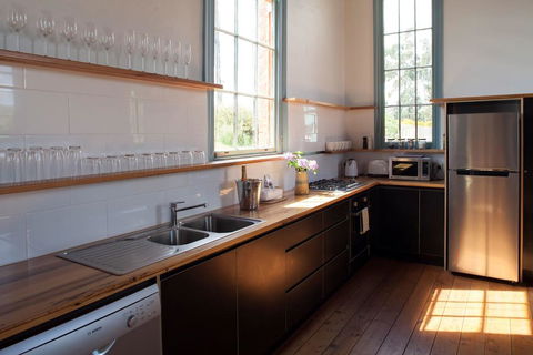 The Welsh Church - Kingaroy Accommodation 1