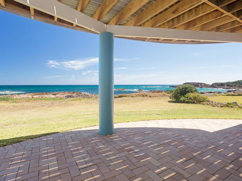 The Whale Watcher', 1/6 Birubi Lane - Waterfront Unit With Stunning Views, Level Access - Kingaroy Accommodation 0