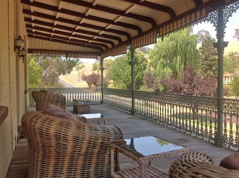 The White House - Kingaroy Accommodation 1