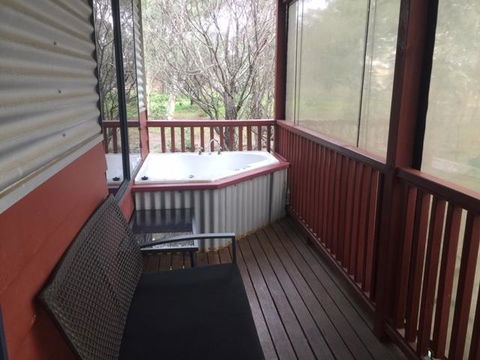 Thie My Chree Retreat - Kingaroy Accommodation 0