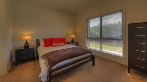Tides Reach - Kingaroy Accommodation 3