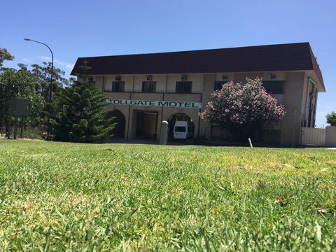 Tollgate Motel - Kingaroy Accommodation 2