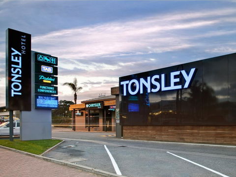 Tonsley Hotel - Kingaroy Accommodation 1