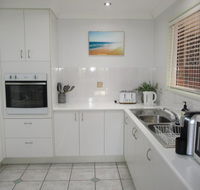 Torquay Beach Holiday House - Kingaroy Accommodation