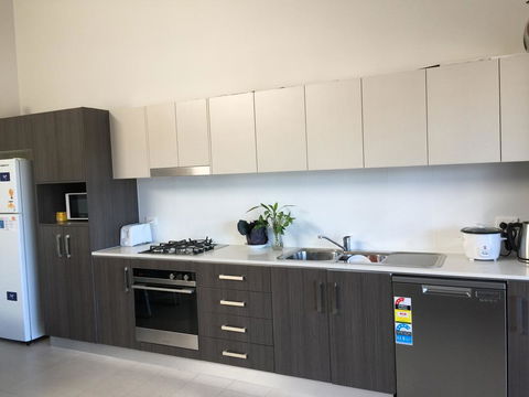 Townhouse - Kingaroy Accommodation 2