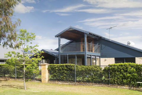 TRANQUILITY AT TROON - Kingaroy Accommodation 1