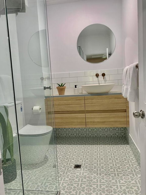 Tropic Retreat - Kingaroy Accommodation 3