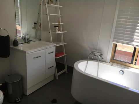 Tropical Farm Stay - Kingaroy Accommodation 1