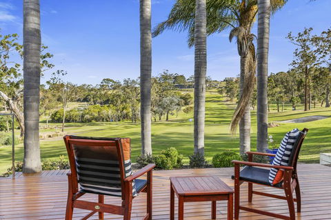 Tura Beach Golf Stays - Kingaroy Accommodation 2