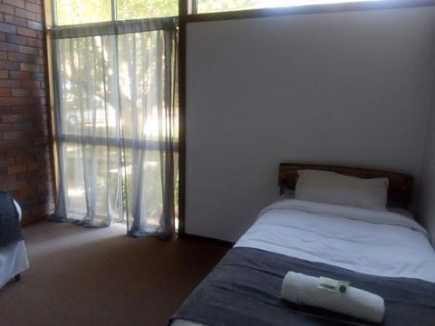 Twinkle Tree's Cottage - Kingaroy Accommodation 1