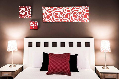 Two Bedroom Apt Next To Perth CBD With Parking. - Kingaroy Accommodation 2
