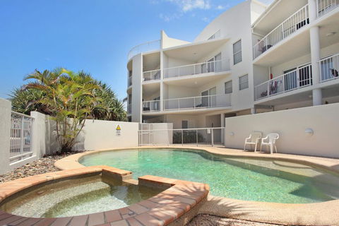 Unit 1 Marcoola Sunrise - Marcoola Beach - Kingaroy Accommodation 1