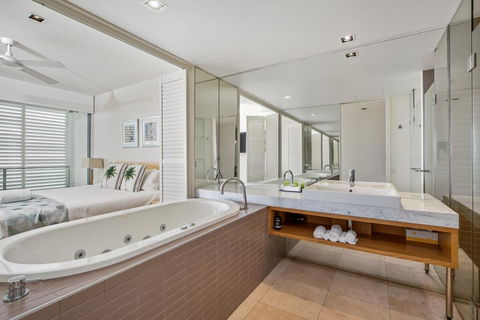Unit 206 Plantation, Rainbow Beach, Incredible Views, Top Floor, Ocean Facing - Kingaroy Accommodation 3
