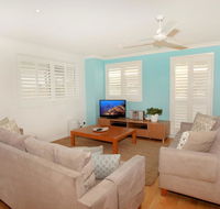 Unit 4 Marcoola Sands 47 Petrie Avenue Marcoola 300 BOND LINEN SUPPLIED - Kingaroy Accommodation