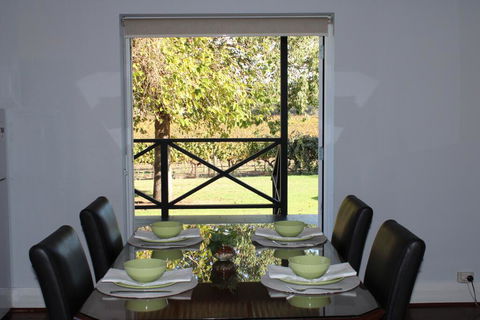 Upper Reach Spa Cottage - Kingaroy Accommodation 2