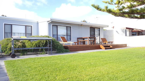 Vandy's Shack At Mount Dutton Bay - Ideal For Couples And Small Families - Kingaroy Accommodation 1