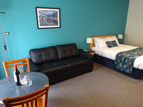 Victoria Lodge Motor Inn & Apartments - Kingaroy Accommodation 0