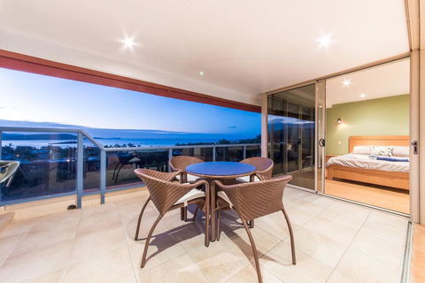 VIEWS ON ELSHEBY - Kingaroy Accommodation 2