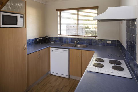 Villa 5 Whitesands - Kingaroy Accommodation 2