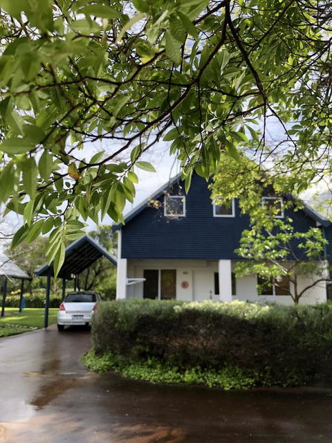Villa 5 Whitesands - Kingaroy Accommodation 3