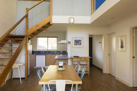 Villa 5 Whitesands - Kingaroy Accommodation 1