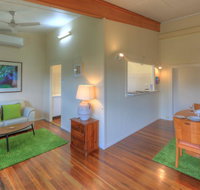 Village Stays Coldstream Gallery Apartment - Kingaroy Accommodation