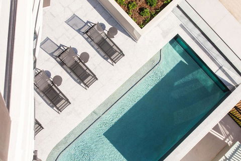Vue Broadbeach - Kingaroy Accommodation 0
