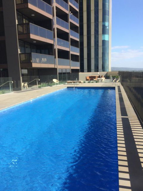 VUE Penthouse On King William - Kingaroy Accommodation 3