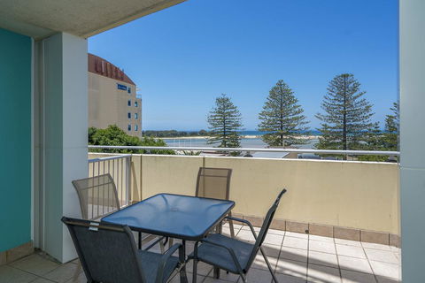Waldorf, Unit 409 - The Entrance, NSW - Kingaroy Accommodation 0