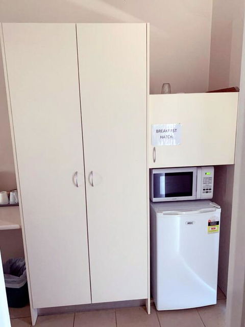 Walgett Motel - Kingaroy Accommodation 3