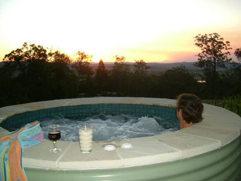 Wallaby Ridge Retreat - Kingaroy Accommodation 0