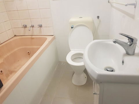 Warm Friendly Family Environment In Braybrook - Kingaroy Accommodation 1