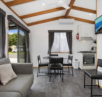 Warrnambool Holiday Village - Kingaroy Accommodation
