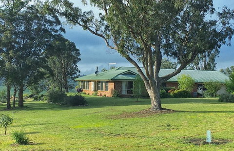 Waterfall Way Farmstay - Kingaroy Accommodation 0