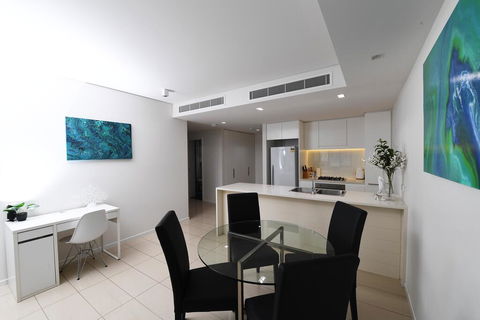 WATERFRONT DARWIN TROPICAL GEM - Kingaroy Accommodation 1