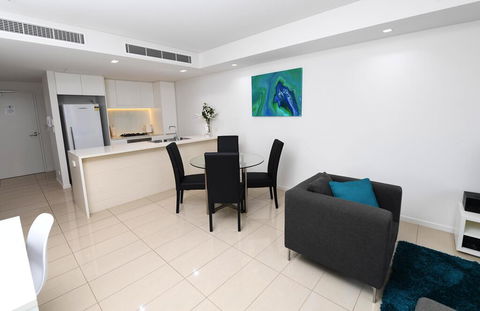 WATERFRONT DARWIN TROPICAL GEM - Kingaroy Accommodation 2