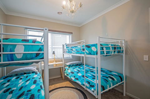Nautical Rise Torquay - Kingaroy Accommodation 18
