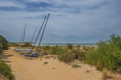 Nautical Rise Torquay - Kingaroy Accommodation 26