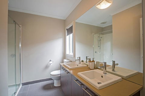 Nautical Rise Torquay - Kingaroy Accommodation 14