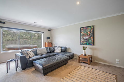 Nautical Rise Torquay - Kingaroy Accommodation 10