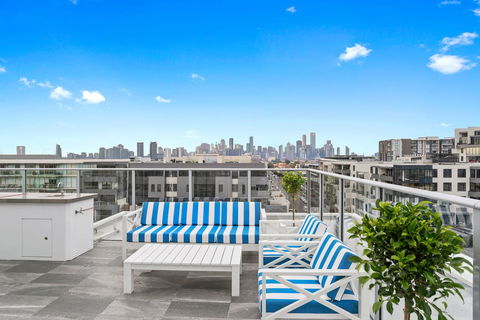 The Hamptons Apartments - Port Melbourne - Kingaroy Accommodation 7
