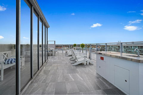 The Hamptons Apartments - Port Melbourne - Kingaroy Accommodation 21