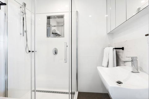 The Hamptons Apartments - Port Melbourne - Kingaroy Accommodation 37