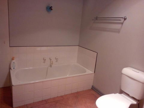 Avala Accommodation Daylesford - Kingaroy Accommodation 5